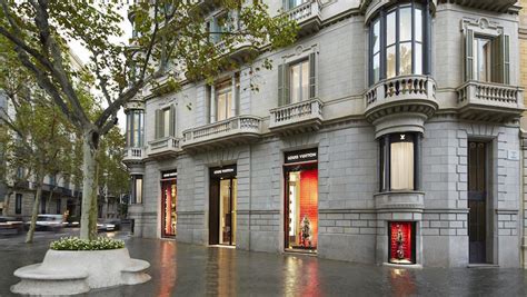 barcelona luxury shopping